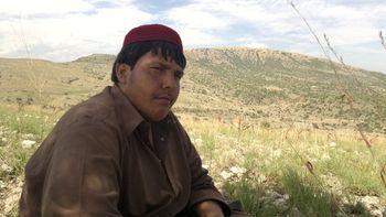 joven salvo a sus companeros de un ataque suicida joven salvo a sus companeros de un ataque suicida