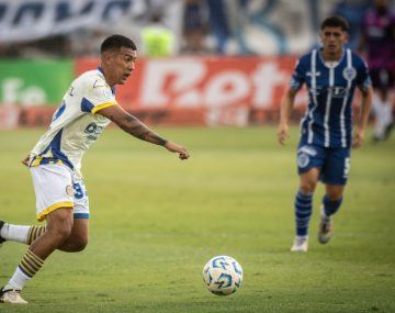 Rosario Central goleó 3-0 a Godoy Cruz en Mendoza