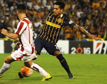 Rosario Central goleó a River de Uruguay 