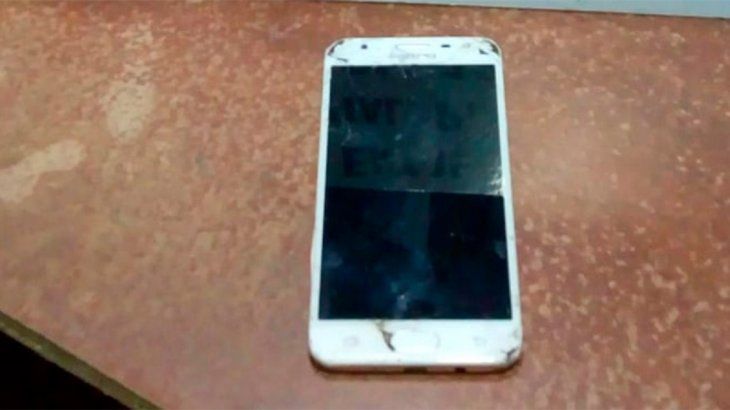 Paraná: robó y lo atraparon porque se dejó su celular desbloqueado