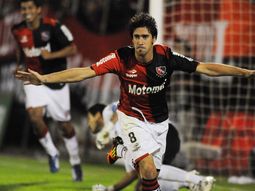 newell´s y un triunfo agonico ante racing para ser unico lider newell´s y un triunfo agonico ante racing para ser unico lider