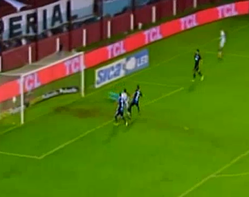 El increíble gol que se perdió Ibáñez para Gimnasia ante Racing por Copa Argentina