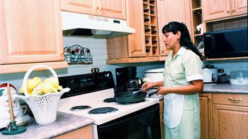 historico: se firmo la primera paritaria para el personal domestico historico: se firmo la primera paritaria para el personal domestico