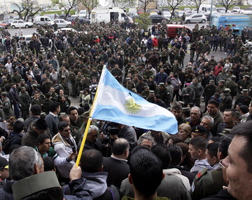 Sin acuerdo con el nuevo jefe