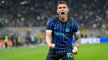 lautaro martinez volvio con un doblete ante roma y dejo a inter mas cerca del titulo lautaro martinez volvio con un doblete ante roma y dejo a inter mas cerca del titulo