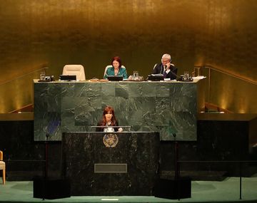 CFK: Somos acosados por buitres