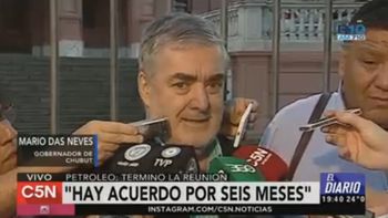 crisis petrolera: el estado aportara subsidios y no habra despidos por seis meses crisis petrolera: el estado aportara subsidios y no habra despidos por seis meses