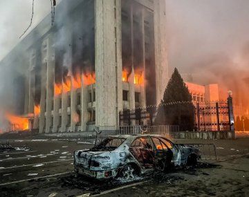 Decenas de muertos y un millar de heridos luego de 5 días de protestas en Kazajistán