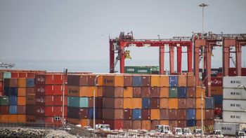 El déficit en la Balanza de Pagos se redujo durante el primer trimestre del año. El déficit en la Balanza de Pagos se redujo durante el primer trimestre del año.