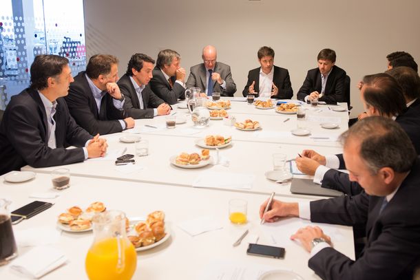Kicillof recibió a las autoridades de la Cámara de Comercio de Estados Unidos