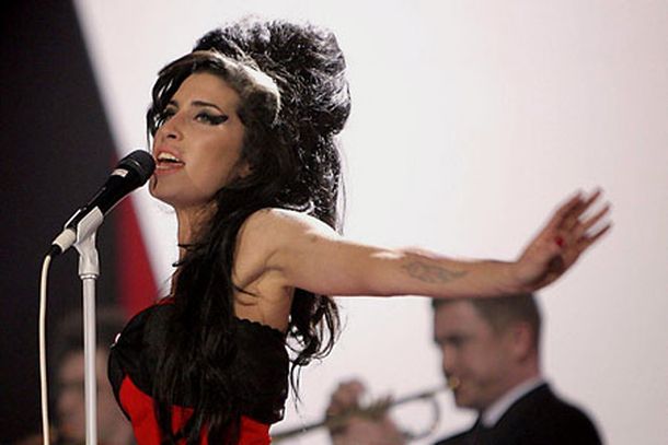 Empieza a conocerse el disco póstumo de Amy Winehouse