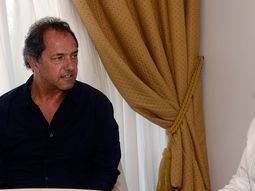 alberto perez, por radio 10: scioli no se baja ni debajo del agua alberto perez, por radio 10: scioli no se baja ni debajo del agua