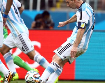Messi y otro récord: marcó el primer gol de tiro libre del Mundial