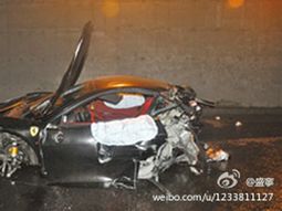 hijo de politico chino muere en su ferrari en plena orgia hijo de politico chino muere en su ferrari en plena orgia