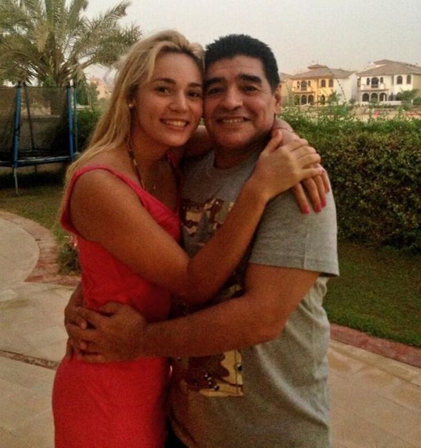 Mirá el look que Diego Maradona usaría en su boda con Rocío Oliva