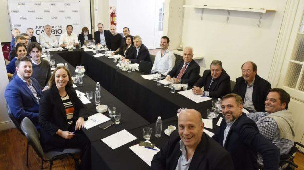 Macri y Bullrich perdieron la primera pulseada y JxC le cerró las puertas (por ahora) a Milei