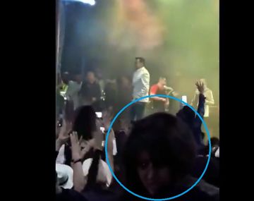 Bruja en el show de Yeison Jiménez