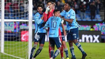 impactante: ustari le atajo un penal a funes mori y se desmayo impactante: ustari le atajo un penal a funes mori y se desmayo