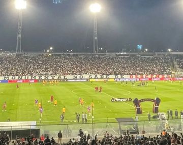 La picante bandera de Colo Colo contra River: Este Monumental no sabe de...