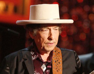 Demandan a Bob Dylan por el presunto abuso sexual de una niña en 1965