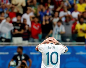 Argentina jugó mal y perdió con Colombia