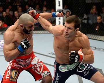 Rockhold noqueó a Philippou en una intensa velada de UFC
