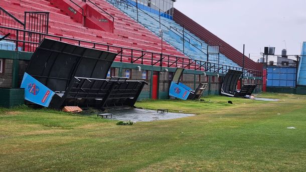 Los daños que sufrió el estadio de Arsenal luego de las fuertes tormentas