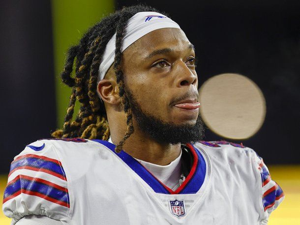 NFL: Damar Hamlin continúa en estado crítico