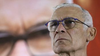 hector cuper vuelve al ruedo: dirigira a un club que juega la copa libertadores hector cuper vuelve al ruedo: dirigira a un club que juega la copa libertadores