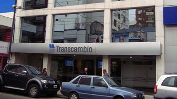 el banco central suspendio a casa de cambio el banco central suspendio a casa de cambio