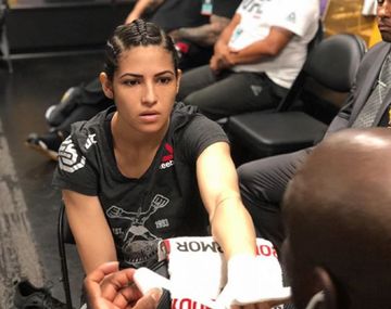 Un hombre quiso robarle a una peleadora de UFC y terminó desfigurado