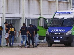 Los rugbiers volvieron a Villa Gesell para una audiencia frente al juez: les gritaron asesinos