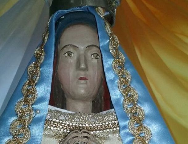 Aseguran que vieron llorar a una Virgen en Catamarca.