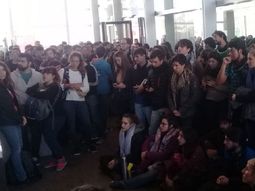 Trabajadores ocuparon el Conicet contra el ajuste en Ciencia y Tecnología