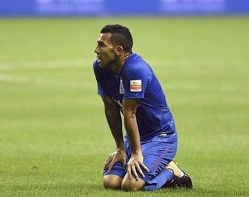Shanghai Shenhua se despidió de Carlos Tevez con una ironía