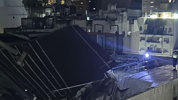 Se derrumbó un edificio de Edesur en CABA. Se derrumbó un edificio de Edesur en CABA.