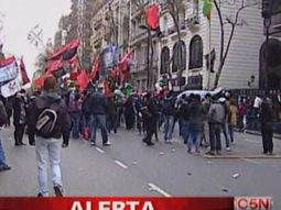 La agrupación Quebracho corta Avenida de Mayo por la defensa de Palestina