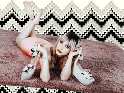 celeste cid, una chica bionica enamorada y sensual celeste cid, una chica bionica enamorada y sensual