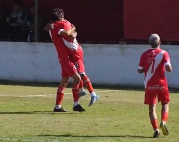 El golazo del hijo de Fernando Redondo en la Reserva de Argentinos