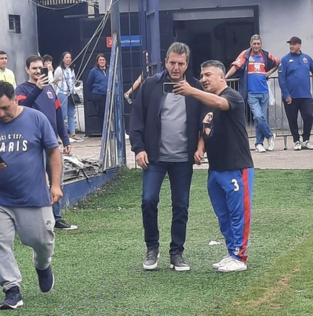 Sergio Massa estuvo presente en las elecciones de Tigre