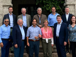 El presidente Luis Lacalle Pou y la comitiva de congresistas estadounidenses en la residencia de Anchorena, en abril pasado. El presidente Luis Lacalle Pou y la comitiva de congresistas estadounidenses en la residencia de Anchorena, en abril pasado.