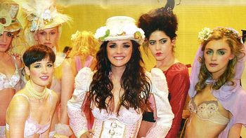 araceli gonzalez presento su marca con un desfile hot araceli gonzalez presento su marca con un desfile hot