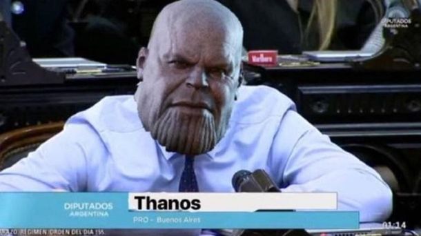 Aborto: en las redes acusan al senador Dalmacio Mera de parafrasear a un villano de Marvel