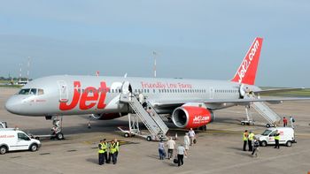 un avion aterrizo de emergencia porque no tenian agua para el cafe un avion aterrizo de emergencia porque no tenian agua para el cafe