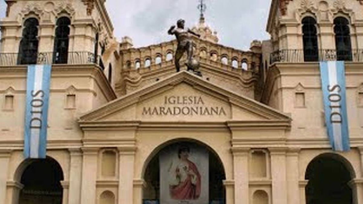 Así celebró la Iglesia Maradoniana el día en el que Diego cumpliría años