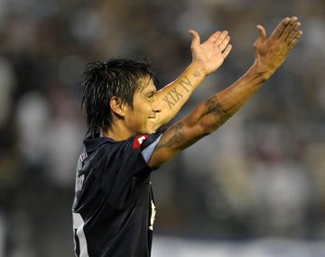 Caneo, ídolo de Quilmes