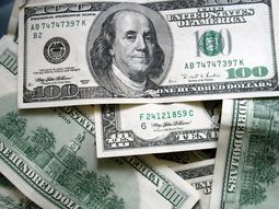 Esta vez el Banco Central no intervino y el dólar se disparó: cerró por encima de los $39