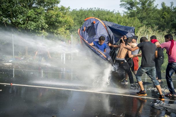 Parlamento Europeo aprobó la reubicación de 120 mil refugiados