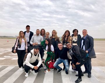 Los jugadores del Barcelona y sus esposas, listos para la boda de Messi