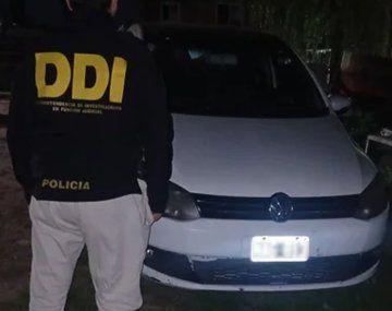 Hallaron el auto del quinto detenido por el triple femicidio en Florencio Varela